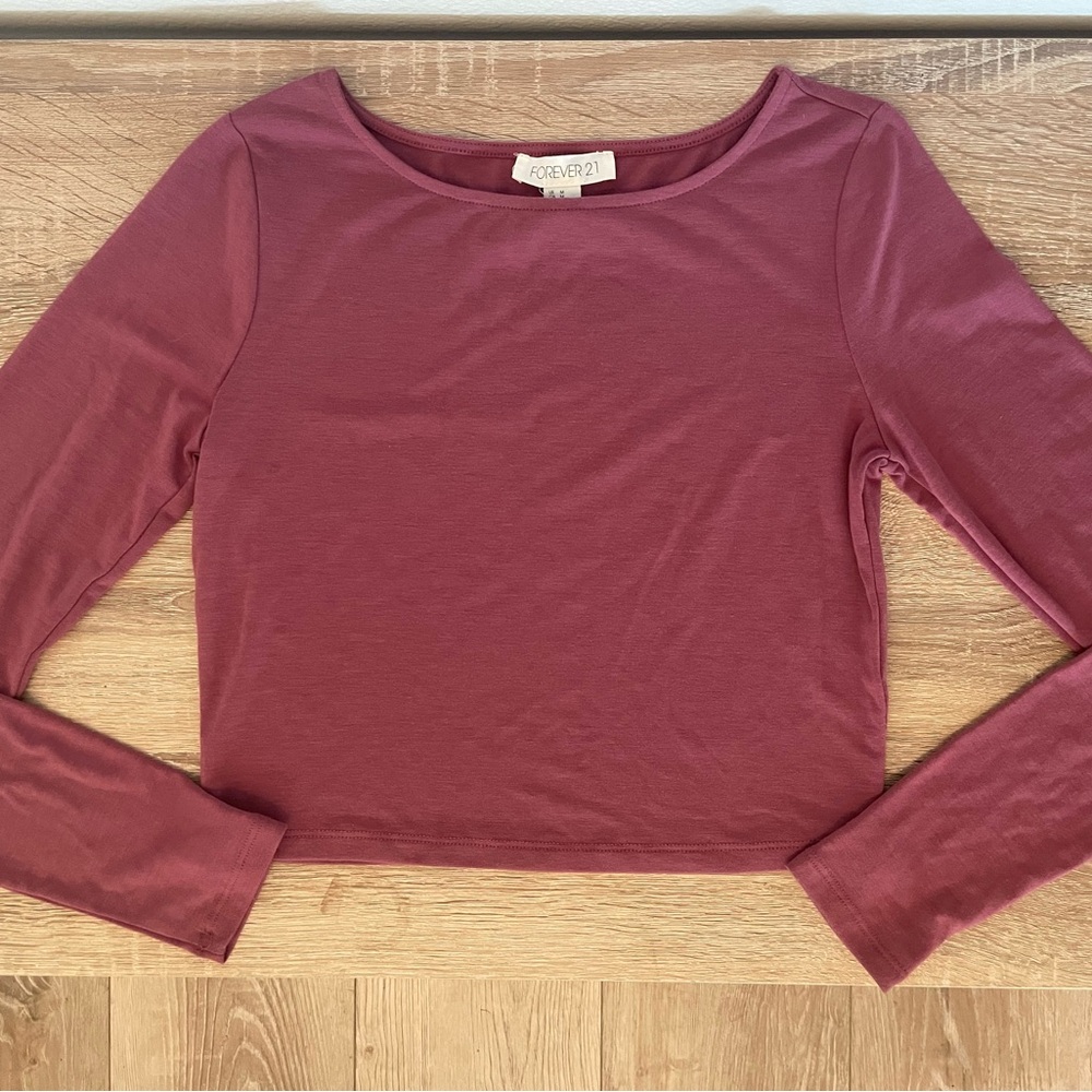 Forever 21: long sleeves crop top, burgundy, sz medium